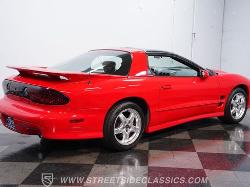 Used 2001 Pontiac Firebird Formula w/ Protection Group RWD image 11