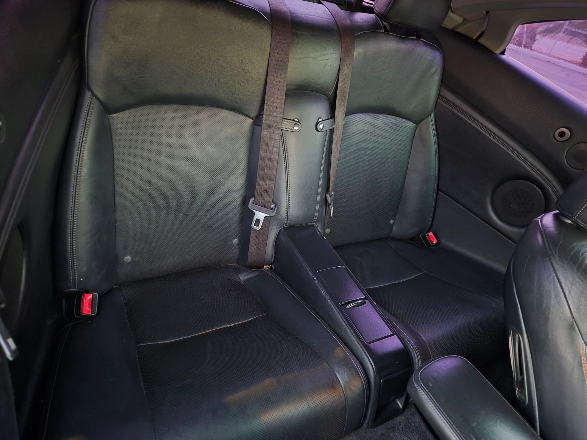 Used 2010 Lexus IS 350C w/ Luxury Pkg RWD image 14