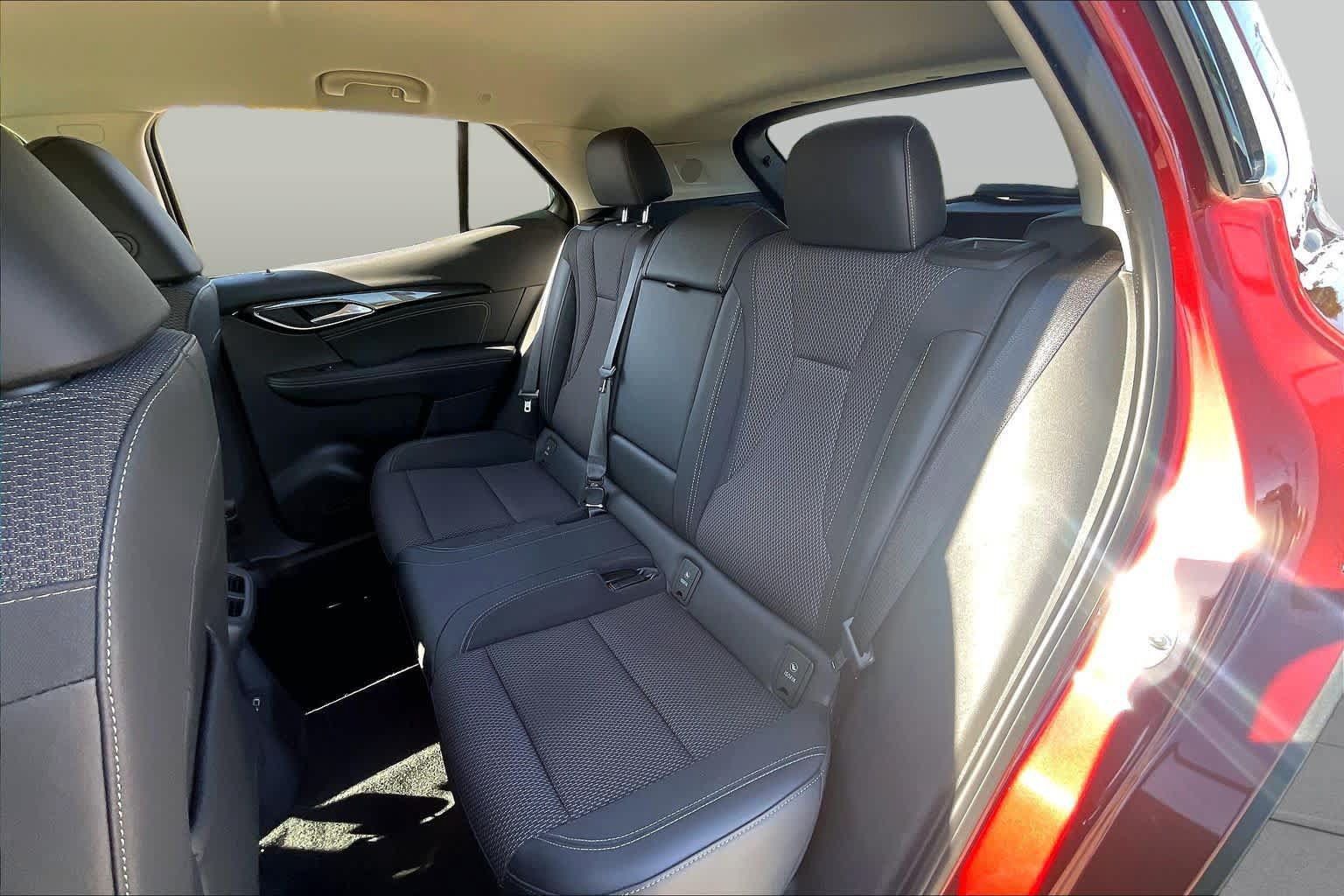 Used 2023 Buick Envision Preferred AWD/4WD image 19