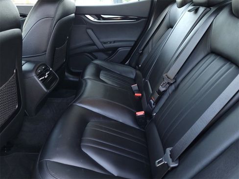 Used 2023 Maserati Ghibli Modena image 12
