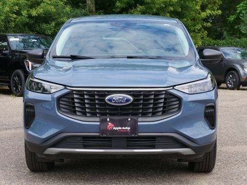 Certified 2025 Ford Escape Active w/ Cold Weather Package AWD/4WD image 8