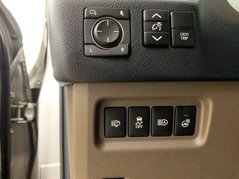Used 2023 Lexus GX 460 Premium w/ Premium Plus Package AWD/4WD image 18