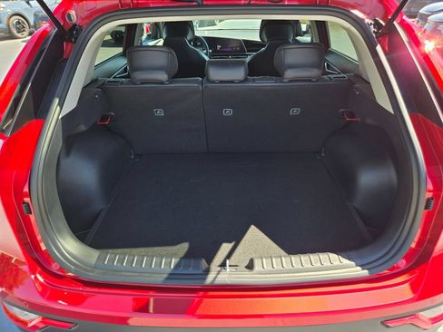 Certified 2025 Kia Niro EX FWD image 13