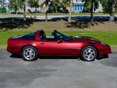 Used 1989 Chevrolet Corvette Coupe image 26