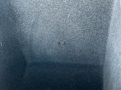 Used 2026 Tesla Model Y AWD image 18