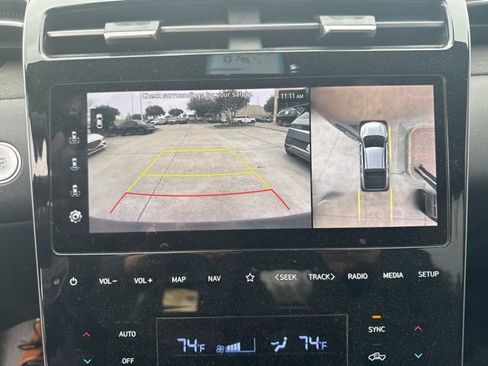 Used 2022 Hyundai Santa Cruz Limited image 5