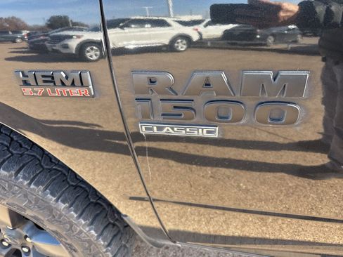 Used 2019 RAM 1500 Lone Star image 10