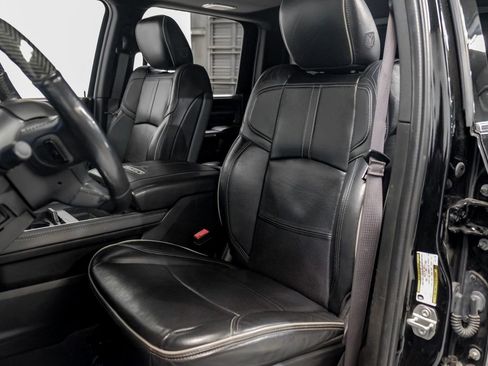 Used 2020 RAM 3500 Limited image 32