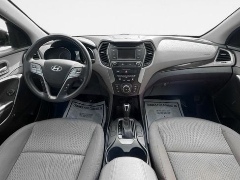 Used 2018 Hyundai Santa Fe Sport image 16