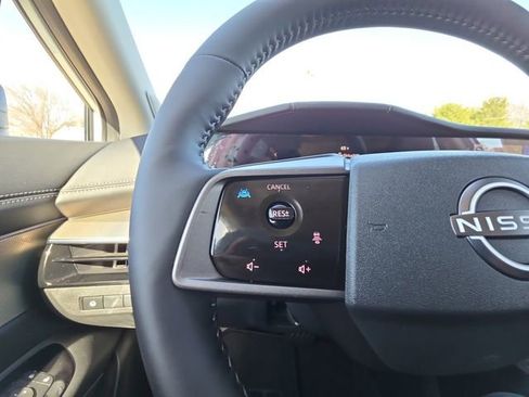 New 2026 Nissan Murano SL image 11