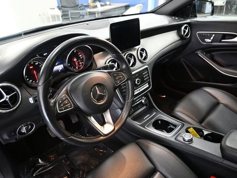 Used 2018 Mercedes-Benz CLA 250 250 image 10