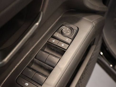 New 2026 Toyota Tacoma SR5 AWD/4WD image 10