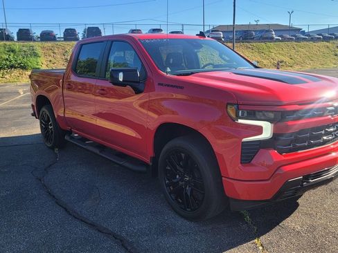 Used 2023 Chevrolet Silverado 1500 RST w/ Rally Edition AWD/4WD image 16