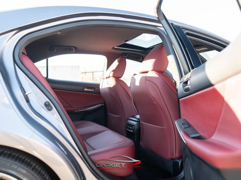 Used 2020 Lexus IS 300 F Sport w/ F Sport Package image 19