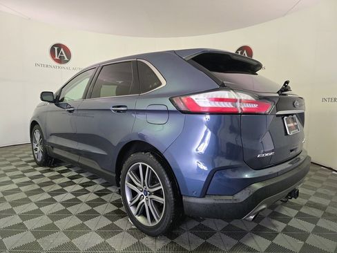 Used 2019 Ford Edge Titanium w/ Equipment Group 301A image 7