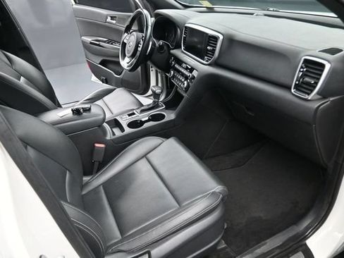 Used 2020 Kia Sportage S w/ Option Group 020 FWD image 23