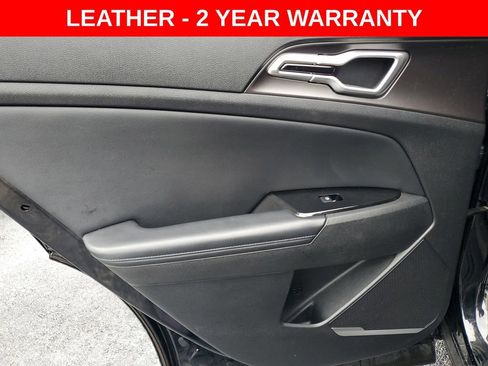 Used 2023 Kia Sportage EX image 13