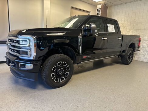 Used 2024 Ford F250 Platinum AWD/4WD image 56