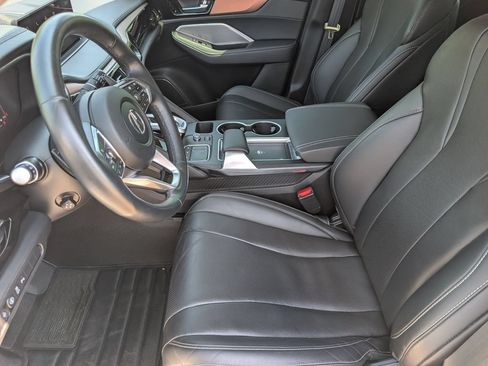 Used 2022 Acura MDX SH-AWD w/ Technology Package image 14