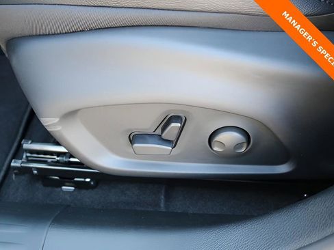 New 2026 Jeep Compass Limited image 11