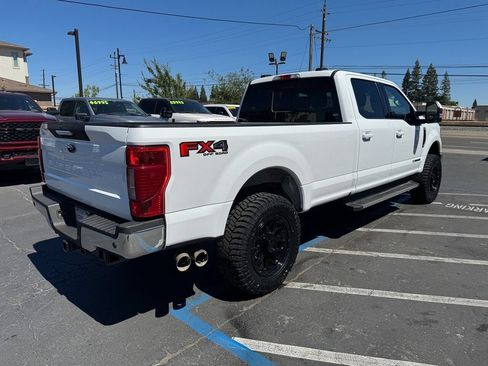 Used 2022 Ford F250 Lariat AWD/4WD image 4