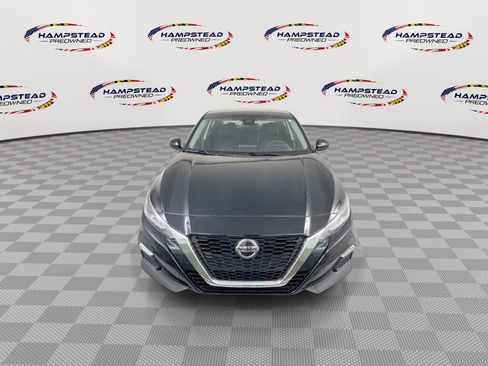 Used 2022 Nissan Altima 2.5 SV image 3