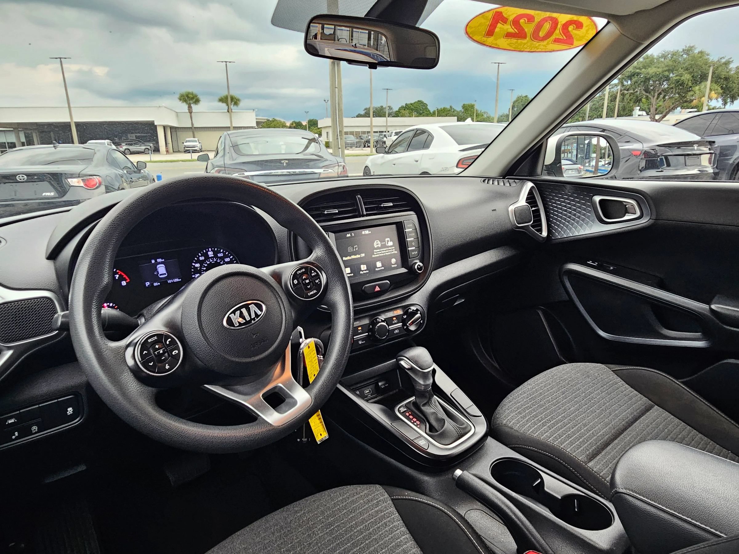 Used 2021 Kia Soul S FWD image 14
