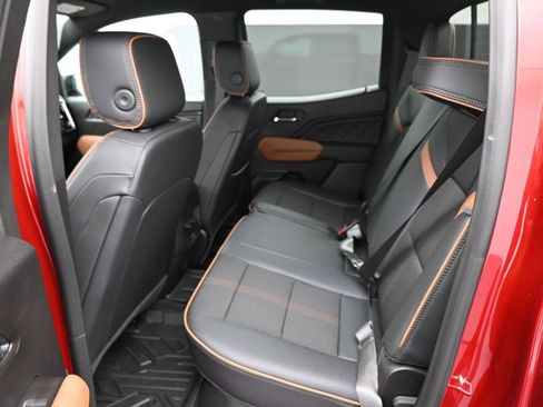 New 2026 GMC Canyon AT4 image 17