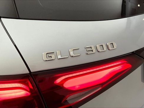 Certified 2026 Mercedes-Benz GLC 300 4MATIC image 24