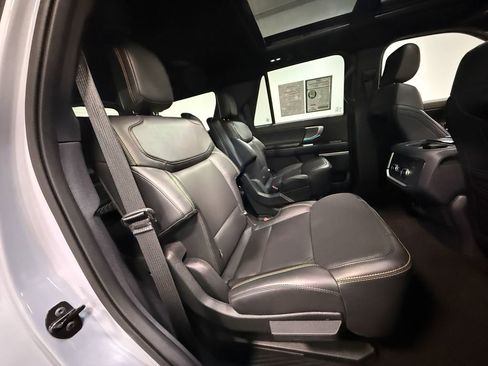 Used 2025 Ford Expedition Tremor image 14