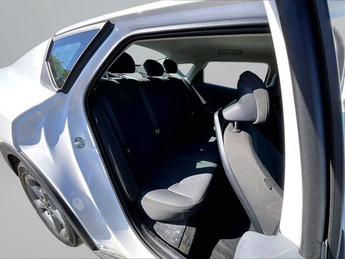 Used 2026 Kia K4 FWD image 18