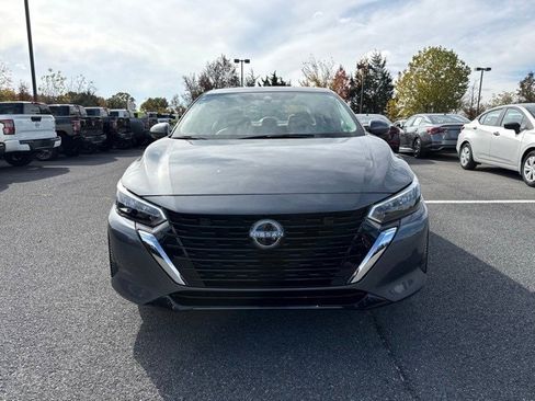 New 2025 Nissan Sentra SV w/ SV Premium Package image 3