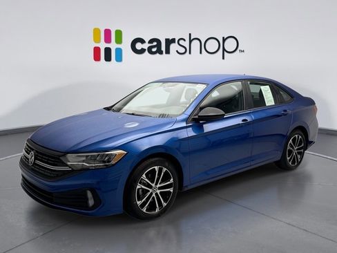 Used 2023 Volkswagen Jetta Sport image 1