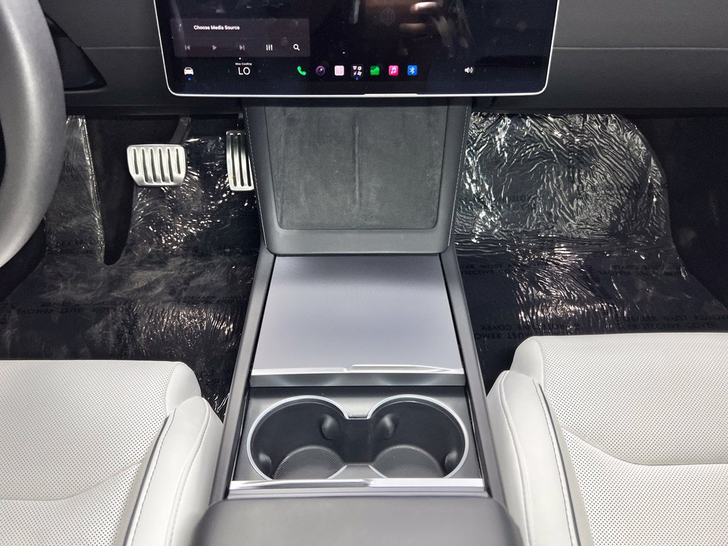Used 2025 Tesla Model 3 Performance AWD/4WD image 16