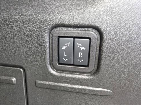 New 2026 GMC Hummer EV SUV image 14