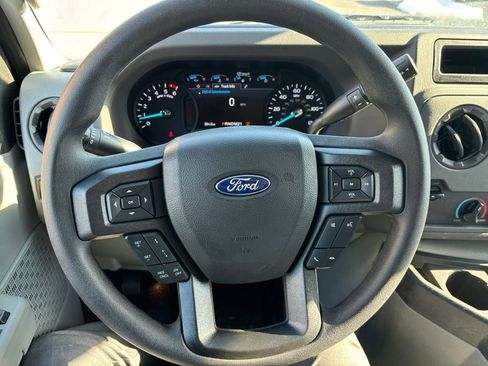 New 2026 Ford E-450 and Econoline 450 Super Duty w/ Driver's Safety Package RWD image 15