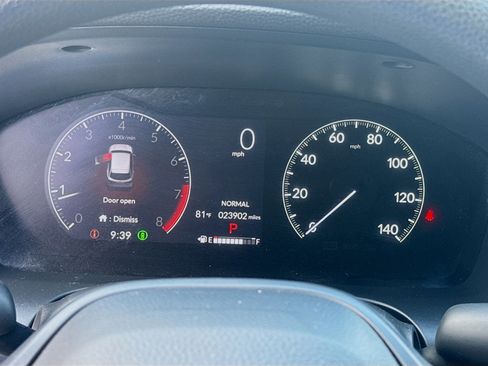 Certified 2023 Honda HR-V LX image 11