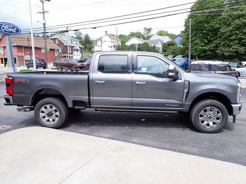 New 2025 Ford F350 Lariat w/ Lariat Ultimate Package image 7