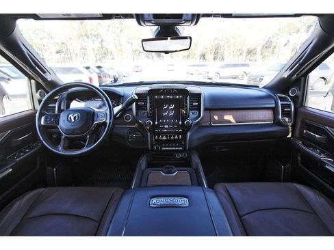 Used 2024 RAM 3500 Limited w/ Towing Technology Group image 12