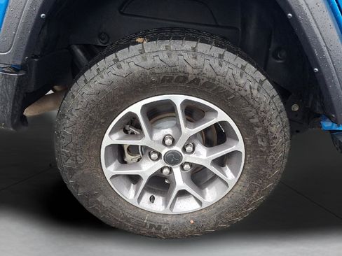 Used 2024 Jeep Wrangler Sport S image 10