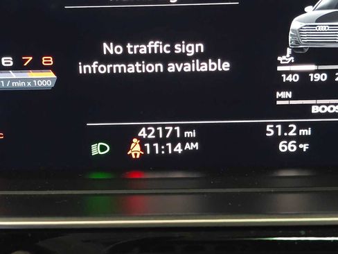 Used 2020 Audi S8 L w/ S8 Executive Package AWD/4WD image 30
