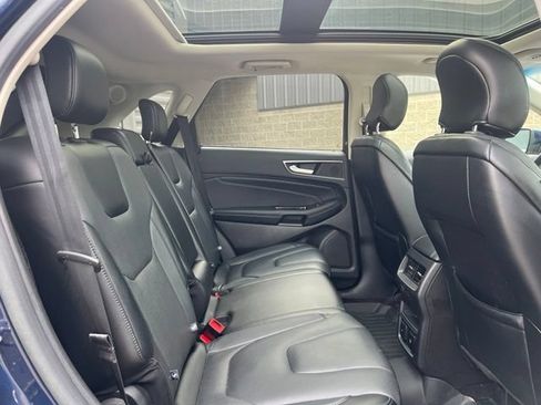 Used 2017 Ford Edge Titanium w/ Equipment Group 301A AWD/4WD image 14