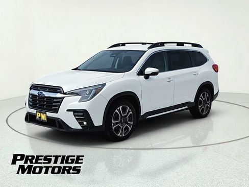 Used 2023 Subaru Ascent Limited AWD/4WD image 4