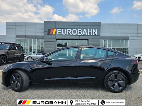 Used 2023 Tesla Model 3 Standard Range RWD image 2