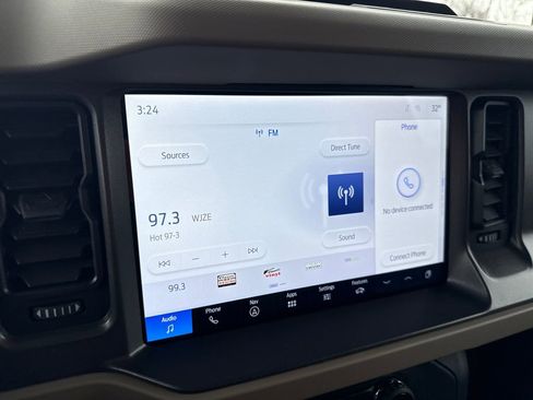 Used 2025 Ford Bronco Big Bend image 30