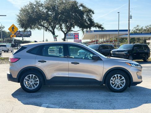 Used 2021 Ford Escape S image 6