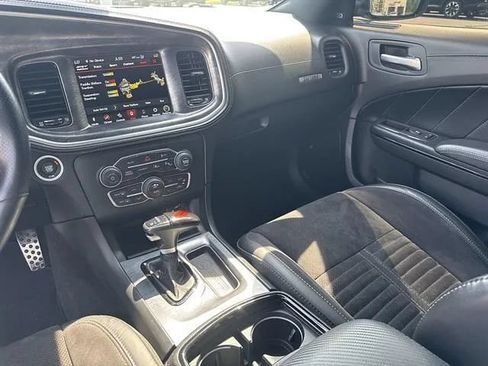 Used 2022 Dodge Charger Scat Pack w/ Daytona Edition Group RWD image 11