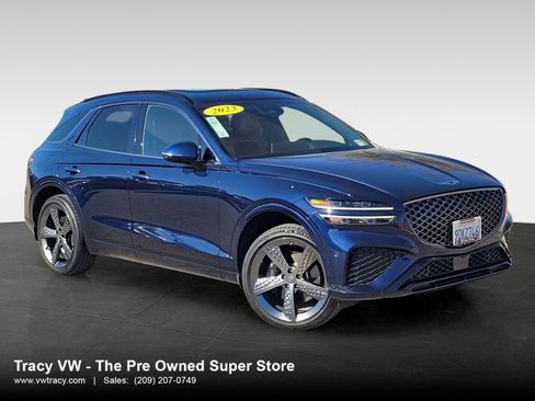 Used 2023 Genesis GV70 2.5T w/ Sport Prestige Package image 1