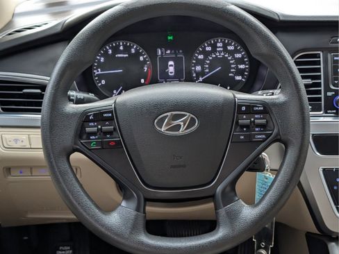 Used 2017 Hyundai Sonata SE FWD image 32
