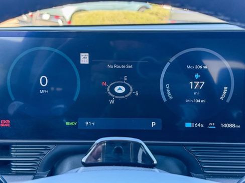 Certified 2025 Hyundai Ioniq 5 SE RWD image 25